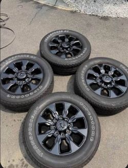 Ram 2500 limited wheels