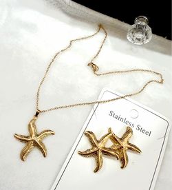 Gold Starfish Necklace and Earrings Set
