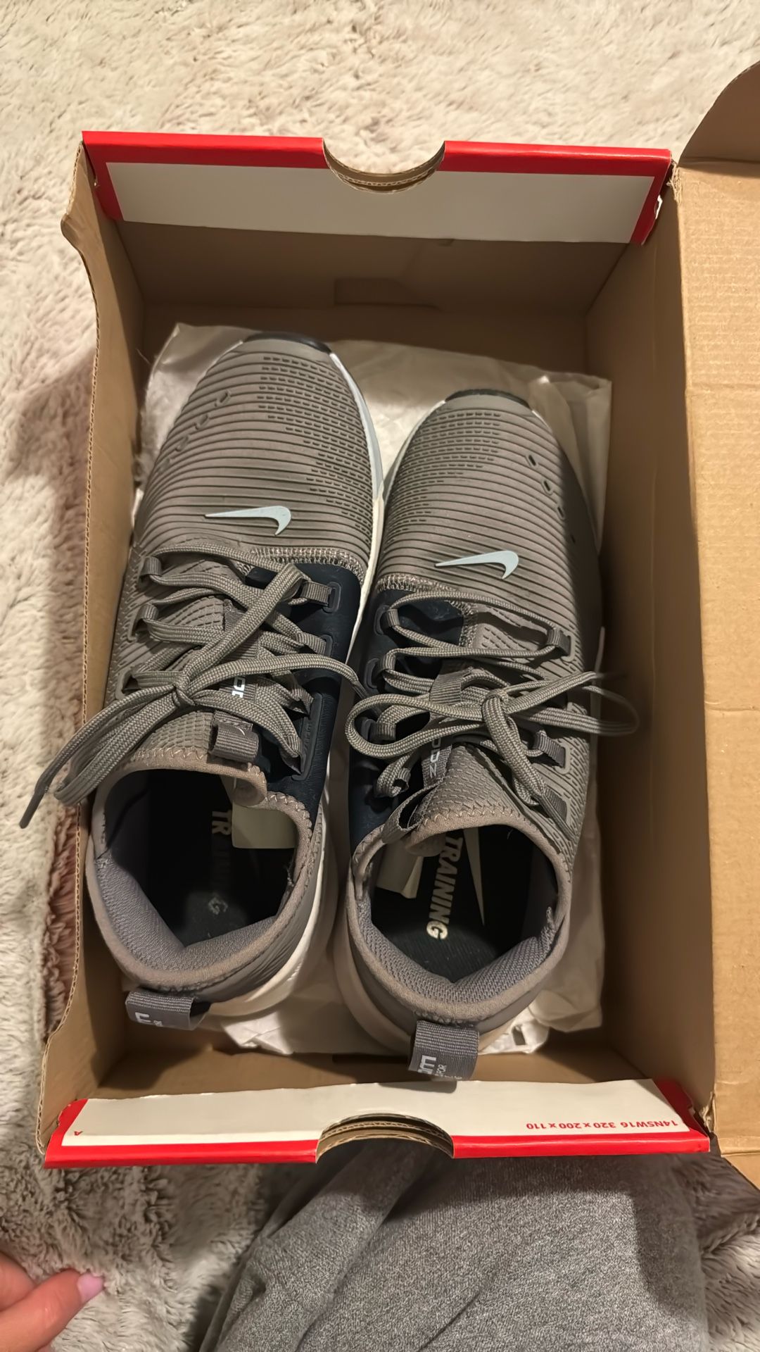 7.5 Womens Nike Training Shoes Grey