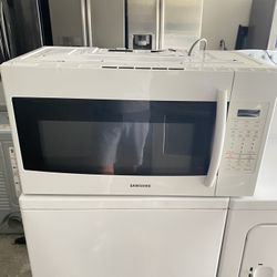 Samsung Microwave Works Great 