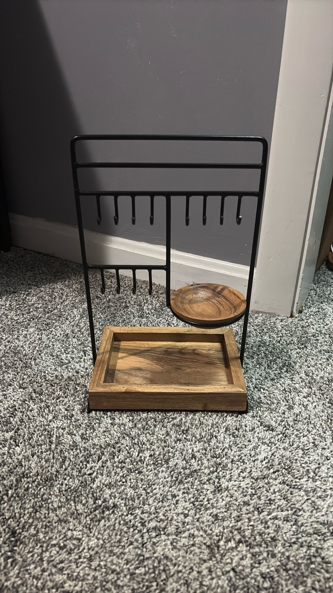 Jewelry holder