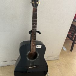 Acustic Guitar Yamaha F335  ( Selling As Is )