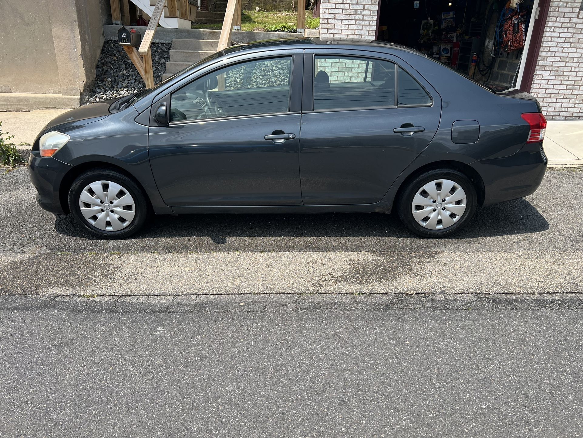 2011 Toyota Yaris