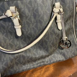 Michael Kors Tote