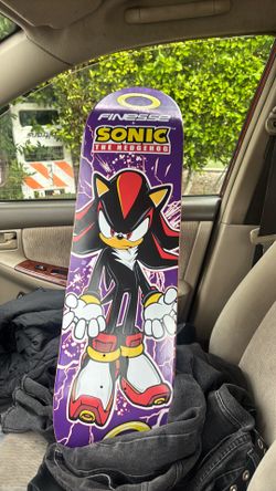 Sonic skate deck
