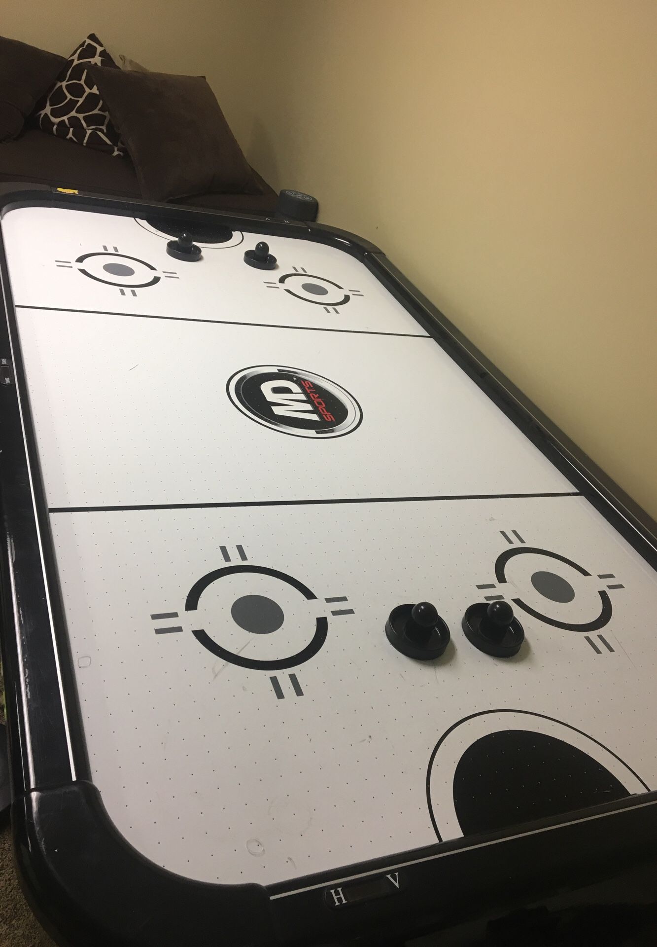MD Sports Air Hockey Table - great condition!