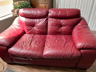 Leather couch - needs to go today