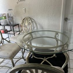 Glass Table 4 Chairs