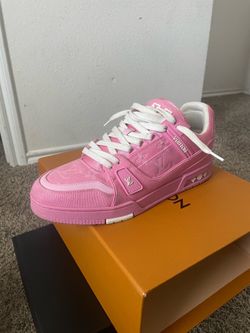 Lv Trainers