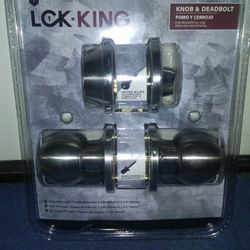 Entry Door Knob & Deadbolt Set W/Keys! Brand New!