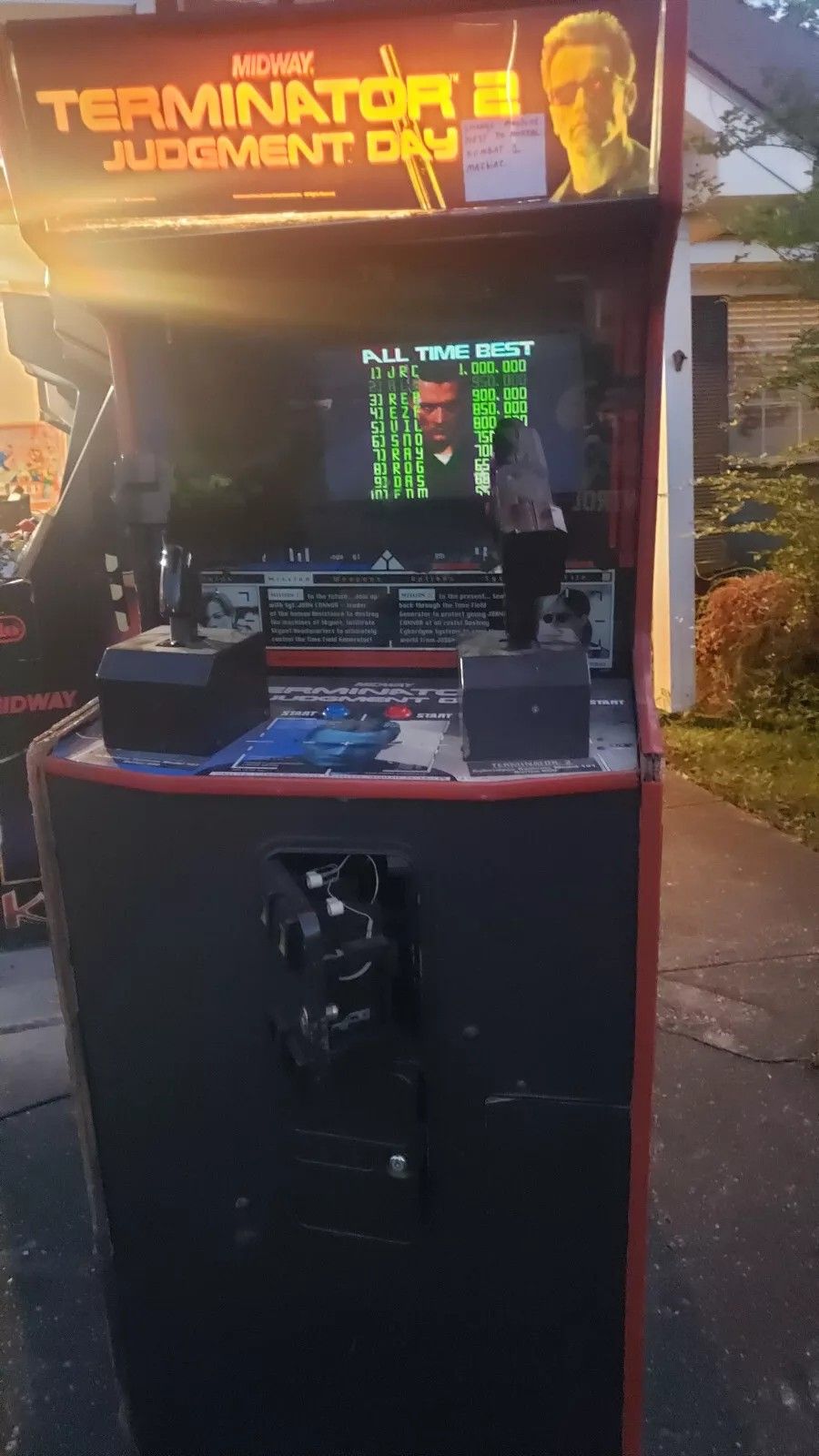 1991 Terminator 2 Coin Op Arcade Machine In Full Working Order