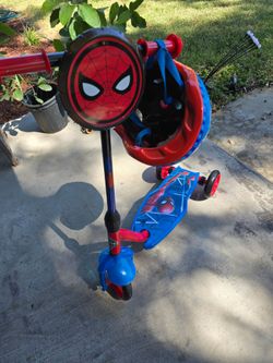 Spiderman light up scooter