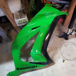 2011 Zx10r Left And Right Side Oem Fairings