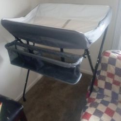 Traveling Baby Changing Table 