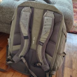 The North Face Recon Backpack