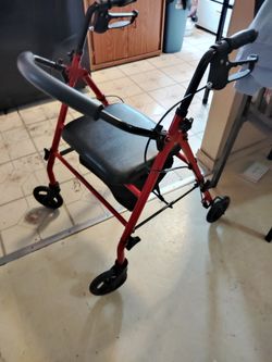 Rolling walker