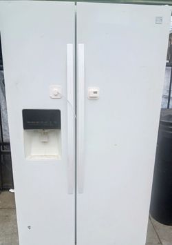 Kenmore Double Door Fridge