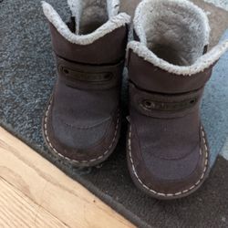 Toddler  Crocs  Size 7