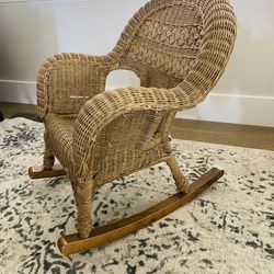 Ratten/wicker Child’s Rocking Chair