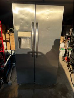 Frigidaire French Door Refrigerator