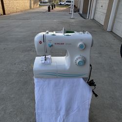Singer Sewing machine