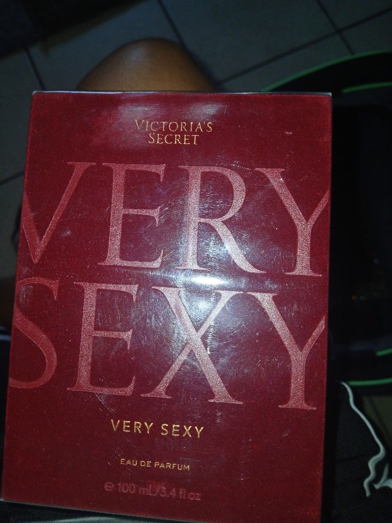 Victoria Secret Very Sexy 100ml $50