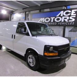 2017 Chevrolet Express 3500 Cargo 