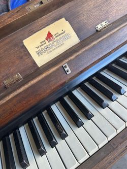 MONOCHORD - Antique Piano -