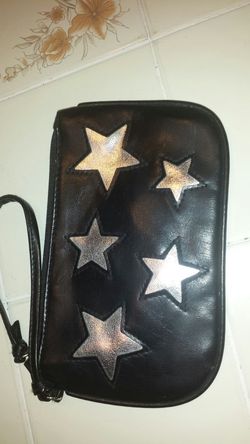 Wristlet purse