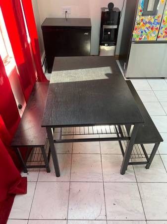 Kitchen table with bench

