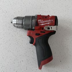 Milwaukee Fuel 1/2” Hammer Drill 