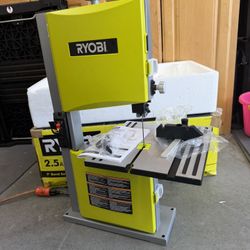 Ryobi 9in Band Saw