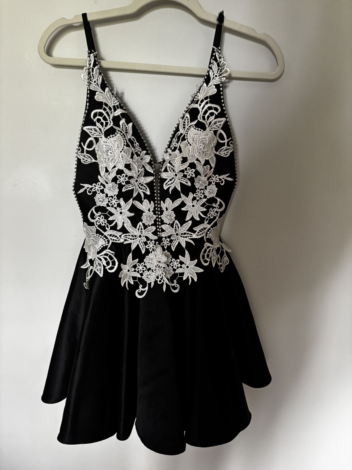Custom Hebeos black and white mini dress