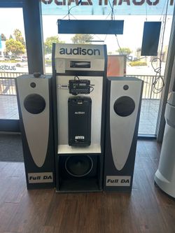 Audison "Full DA" (Full Digital Audio) Interactive Retail Showroom Display Sound Stage