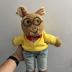 Vintage 90s Arthur Plush 