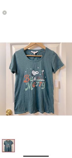 Brand New Snoopy Be Merry Christmas T Shirt Size XS