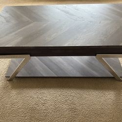Steve Silver Co. Roma Shadow Gray Lift-Top Cocktail Table – For Sale