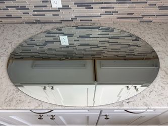 Oval Mirror