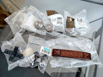 7-PC Mixed Lot of New Cabinet & Furniture Hardware Pulls, Knobs, and Handles