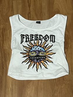 Graphic Crop Top