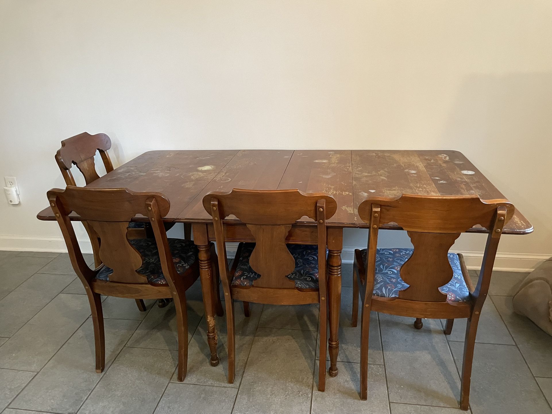 Wooden Dining Set with 4 Chairs