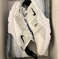 NIKE AIR MAX 270 WOMAN SIZE 8