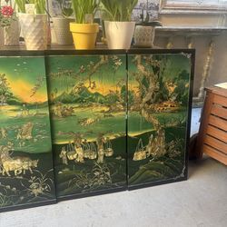 Vintage Vietnamese Lacquer Folding Screen with Mother-of-Pearl Inlay – Signed