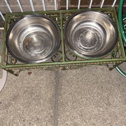 Food And Water Bowls For Pets 