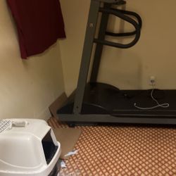 Treadmill 