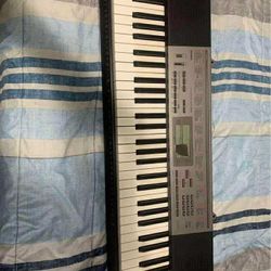 Casio Keyboard With Stand 
