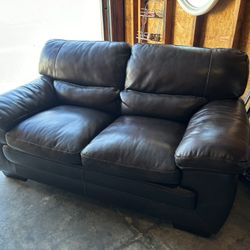 Chocolate Leather Couch 