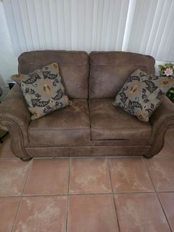 Sofa Set