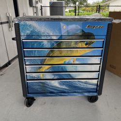 Brand new custom Snap-On toolbox