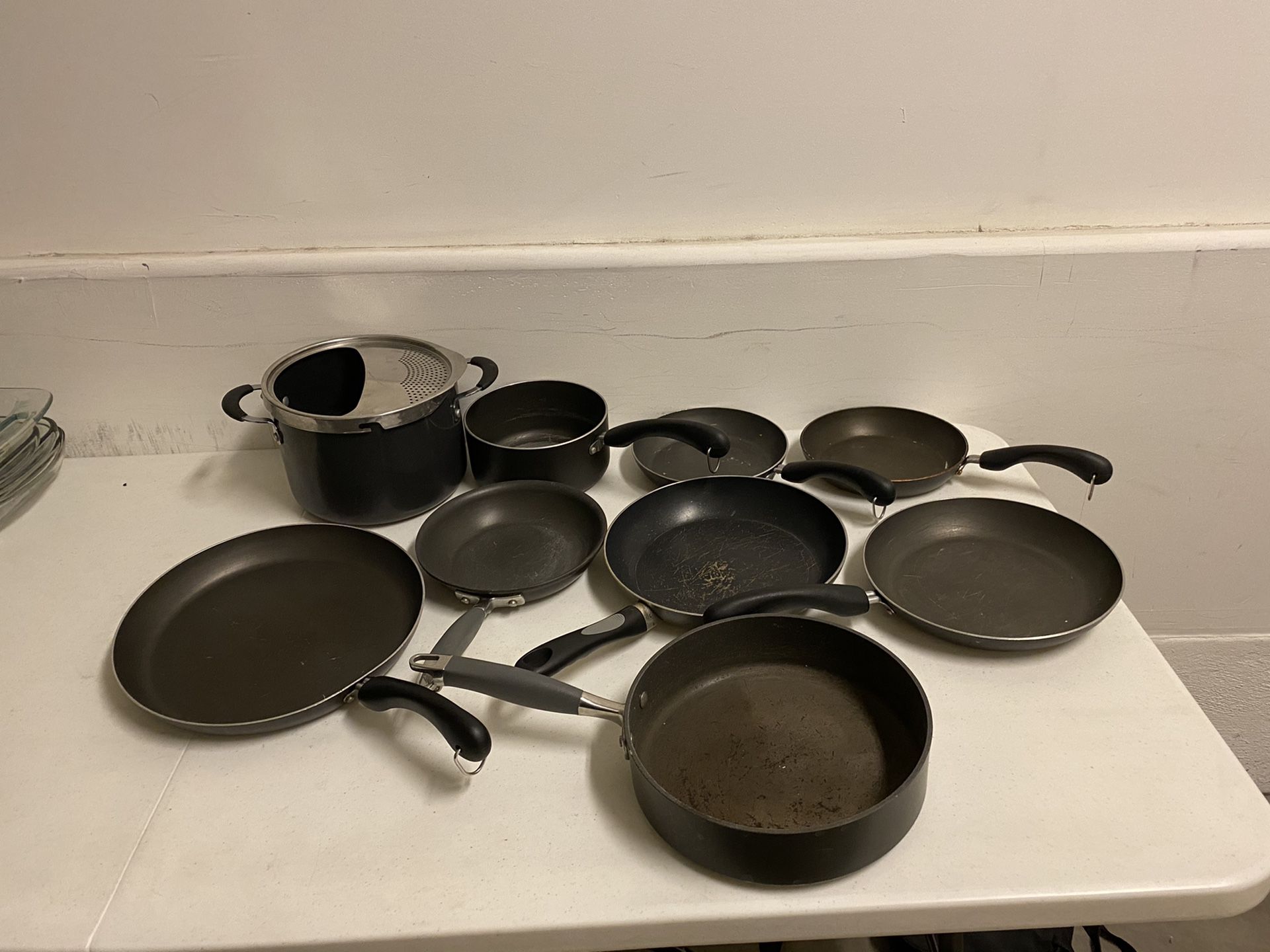 Pots, Pans, Cast Iron Skillet, Cooking Sheets